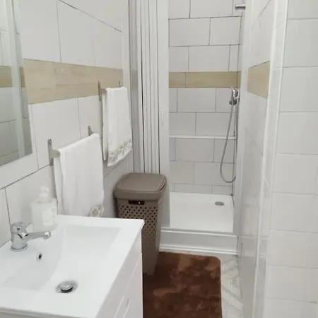 Apartment Rua De Baixo